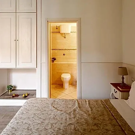 Bed & Breakfast Dante's In Vaticano 4*